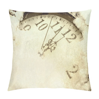 Personality  Old Vintage Clock And Holiday Lights Pillow Covers