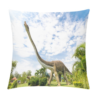 Personality  Public Parks Of Statues And Dinosaur Pillow Covers