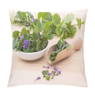 Personality  Fresh Ground Ivy Pillow Covers