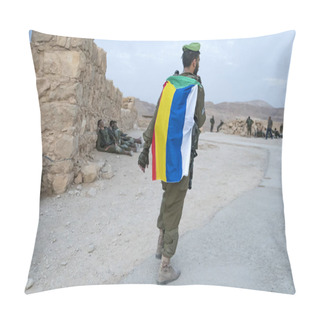 Personality  Masada, Israel. 23 October 2018: Soldier Walking With A Descending Green, Red, Yellow, Blue And Whit Stripes Flag Of Druze During The War Games. Pillow Covers