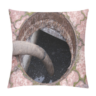 Personality  Pumping Sewage From The Drain Hole Pillow Covers