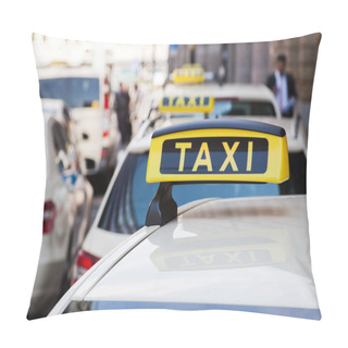 Personality  Row Of Taxis In The City Pillow Covers
