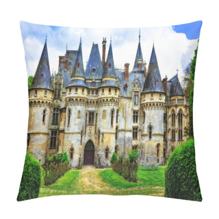 Personality   Impressive Fairy Tale Castles Of France,  Il De France Region,Chateau De Vigny. Pillow Covers