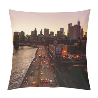 Personality  View Of Manhattan Skyline From The Manhattan Bridge With Manhattan Skyline In The Background At Sunset. Manhattan, USA Pillow Covers