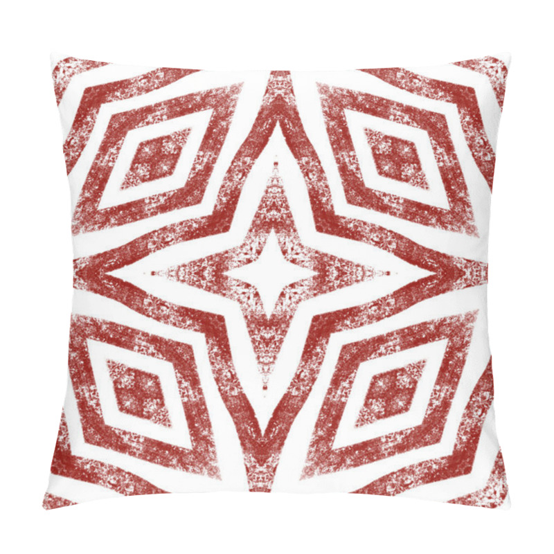 Personality  Medallion seamless pattern. Wine red symmetrical kaleidoscope background. Textile ready outstanding print, swimwear fabric, wallpaper, wrapping. Watercolor medallion seamless tile. pillow covers