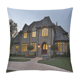 Personality  Luxury Stone Home At Dusk Pillow Covers