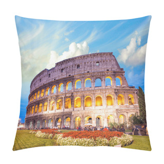 Personality  Dramatic Sky Above Colosseum In Rome. Night View Of Flavian Amph Pillow Covers