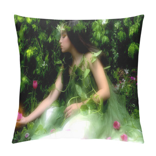 Personality  Mother Nature Pillow Covers