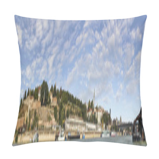Personality  Belgrade Panorama Viewed From Sava River Perspective Pillow Covers