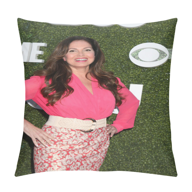 Personality  Lisa Guerrero - Actress Pillow Covers