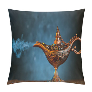 Personality  Antique Oriental Aladdin Arabian Lamp With Soft Light Smoke. Pillow Covers