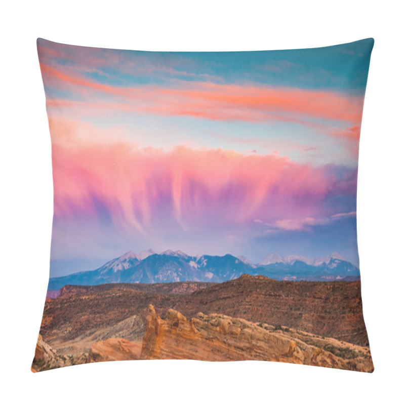 Personality  La Sal Mountains at sunset pillow covers