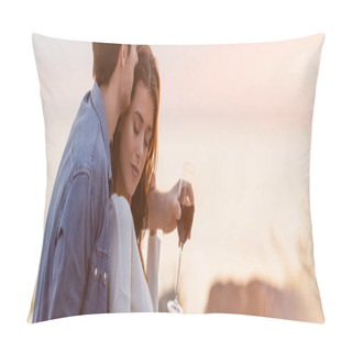 Personality  Website Header Of Man Hugging Woman While Holding Glass Of Wine On Beach At Sunset  Pillow Covers