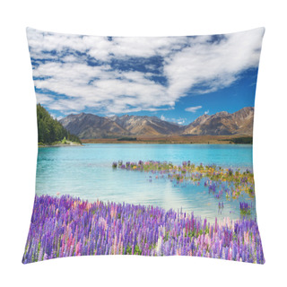 Personality  Lake Tekapo, New Zealand Pillow Covers