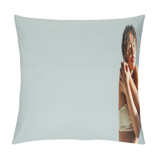 Personality  A Beautiful African American Woman Posing Actively. Pillow Covers