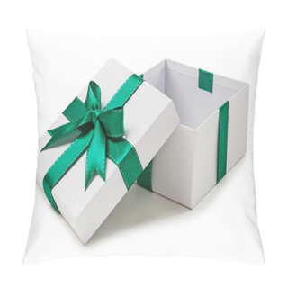 Personality  White Box, Green Bow And Ribbon Isolated On White Background Pillow Covers