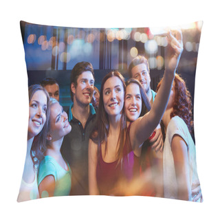 Personality  Friends With Smartphone Taking Selfie In Club Pillow Covers