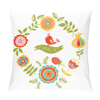 Personality  Card With Floral Wreath And Bird Pillow Covers