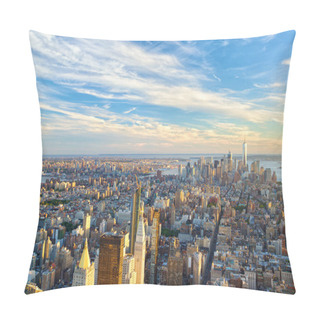 Personality  Manhattan Skyline At Sunset Pillow Covers