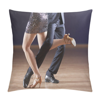 Personality  Couple Tango Dancing Pillow Covers