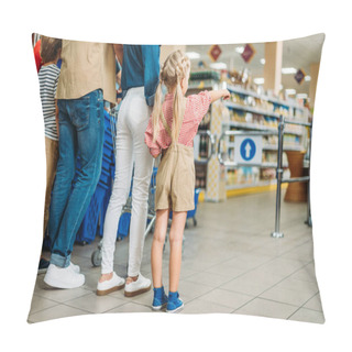 Personality  Family Shopping In Supermarket Pillow Covers