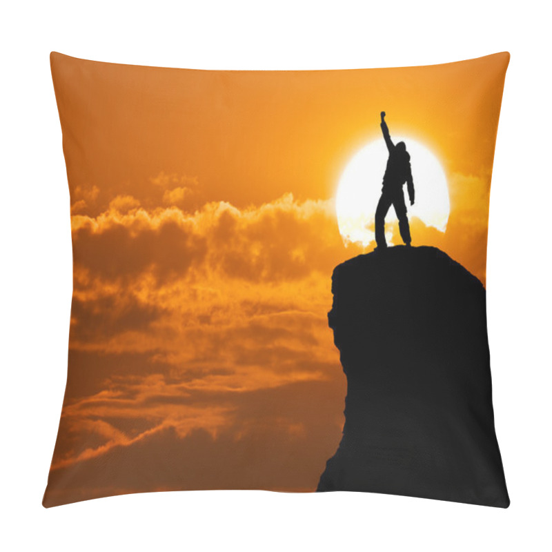Personality  Man On Top Of Mountain Pillow Covers