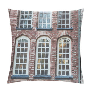 Personality  Beautiful Stone And Bricks Facades Pillow Covers
