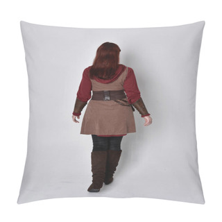 Personality  Full Length Portrait Of Girl Wearing Medieval Costume. Standing Pose With Back To The Camera,  Isolated Against A Grey Studio Background. Pillow Covers
