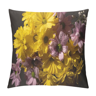Personality  Bouquet Of Yellow And Violet Daisies With Water Drops Pillow Covers