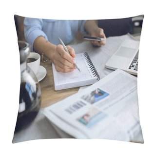 Personality  Woman Using Smartphone Pillow Covers