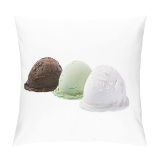 Personality  Various Of Ice Cream Flavor, Vanilla,chocolate ,pistachio Isolated On White Background Pillow Covers