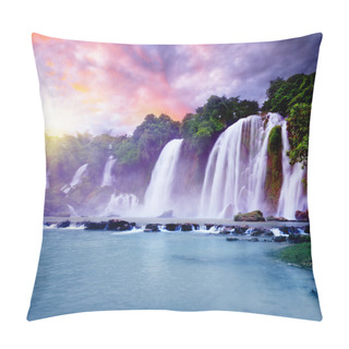 Personality  Banyue Waterfall Pillow Covers