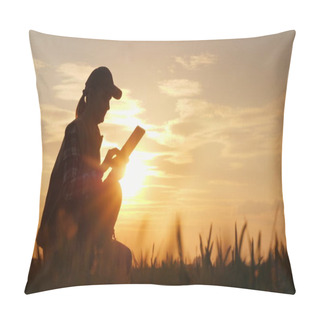 Personality  Silhouette Of A Farmer Working With A Digital Tablet In The Field At Sunset. Pillow Covers