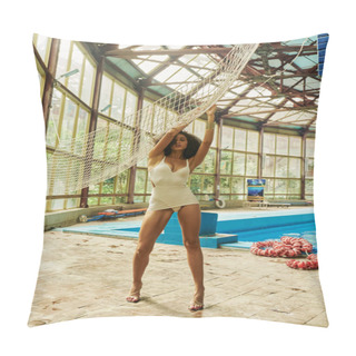 Personality  Young Curly African American Model In Swimsuit Standing Near Net By Swimming Pool With Blue Water Pillow Covers