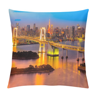 Personality  View Of Tokyo In Japan Pillow Covers