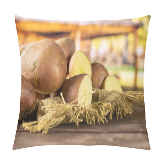 Personality  Group Of Lot Of Whole Three Slices Of Fresh Red Potato Francelina Variety On Jute Cloth With Cart In Background Pillow Covers