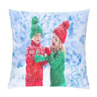 Personality  Kids Playing In Snowy Winter Forest Pillow Covers