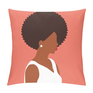 Personality  Strong Woman In A Side View. Self-confident Black American Business, Portrait Of An African With Wavy Hair. Women's Equality, Empowerment, Valentine's, Mother's Day Concept. Vector Illustration. Pillow Covers