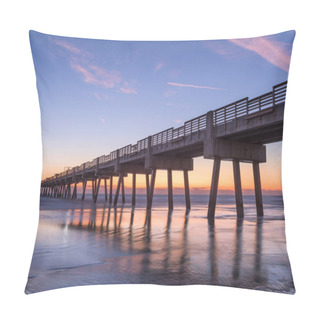 Personality  Jacksonville, Florida, USA Beach View With Jacksonville Pier At Dawn. Pillow Covers