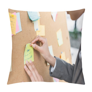 Personality  Cropped View Of African American Businesswoman Attaching Sticky Note On Blurred Board In Office  Pillow Covers