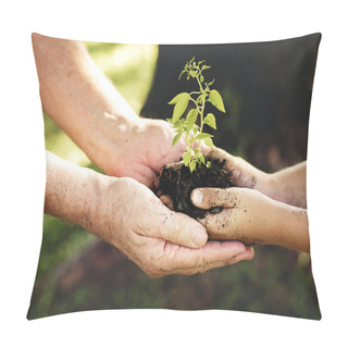 Personality  Family Planting A New Tree For The Future Pillow Covers