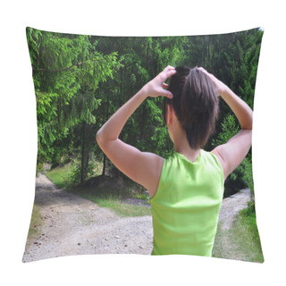 Personality  Girl With A Choice Near The Forked Road Pillow Covers