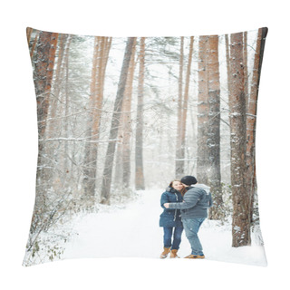 Personality  Young Couple Embracing In Winter Forest Pillow Covers