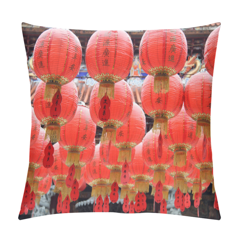 Personality  Chinese Temple Pillow Covers