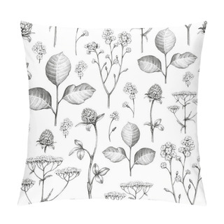 Personality  Wild Flowers Drawing. Seamless Pattern Pillow Covers