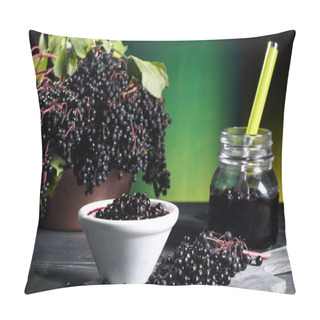 Personality  Elderberry Sambucus Green Background Pillow Covers