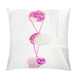 Personality  Bridal Decorations Of Spheres With Pink Flowers Pillow Covers