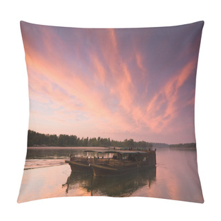 Personality  Barge At Evening Sky Pillow Covers
