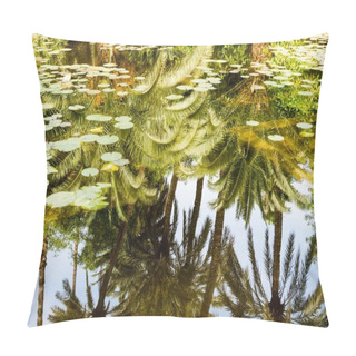 Personality  Water Lilies In Pond With The Reflection Of Palm Trees     Pillow Covers