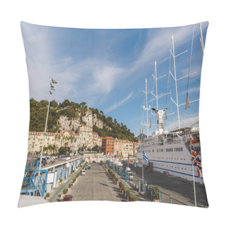 Personality  Harbour Pillow Covers